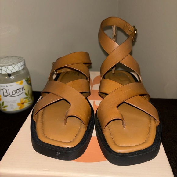 Brand new sandals; very cute, nice, & comfortable with black sole. - Picture 4 of 10